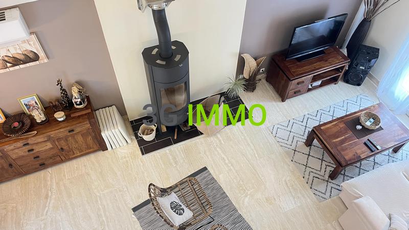 Maison traditionnelle - 160 m² - 7 pièces