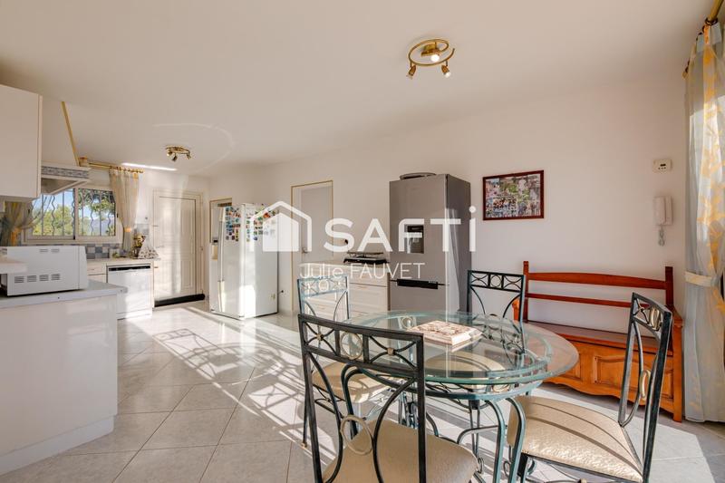 Villa - 250 m² - 9 pièces