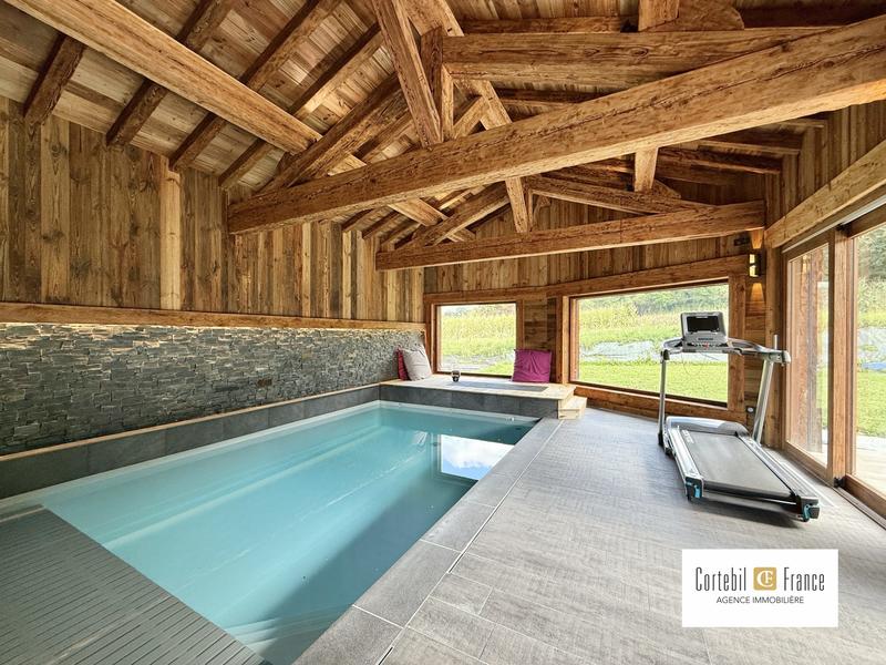 Châlet - 319 m² - 12 pièces