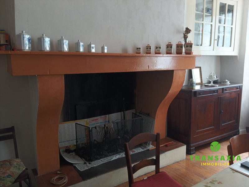 Maison - 95 m² - 5 pièces