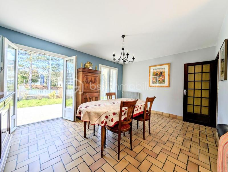 Pavillon - 109 m² - 5 pièces