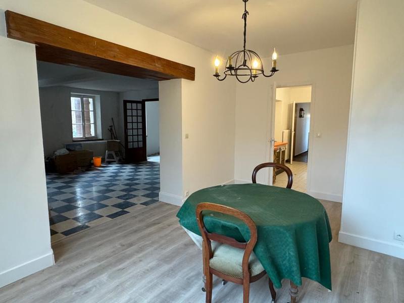 Maison - 150 m² - 4 pièces