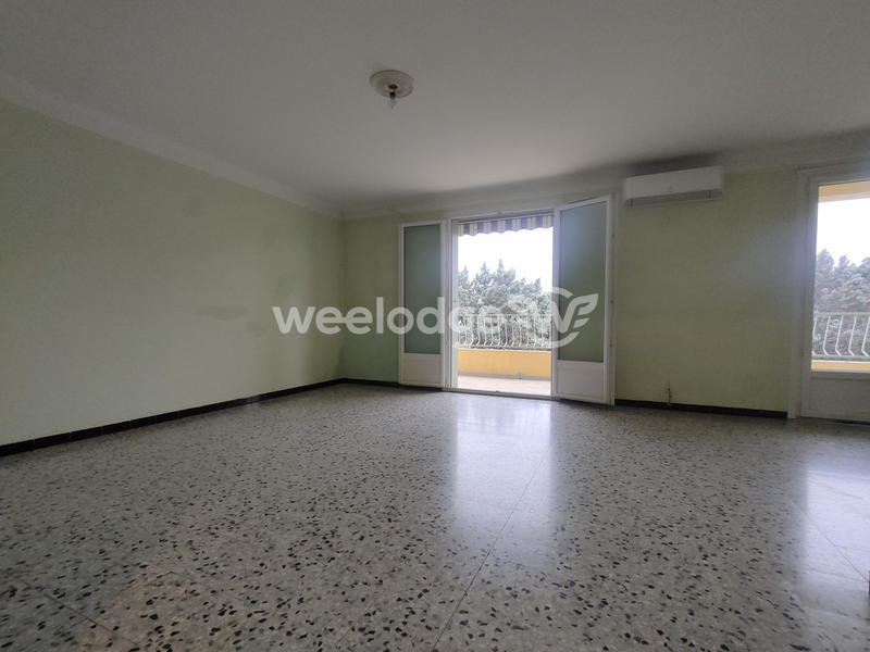 Appartement - 85 m² - 3 pièces