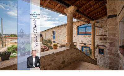 Maison - 208 m² - 8 pièces