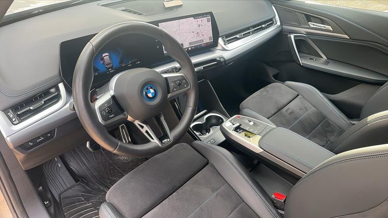Bmw iX1 (U11) eDrive20 204 m Sport