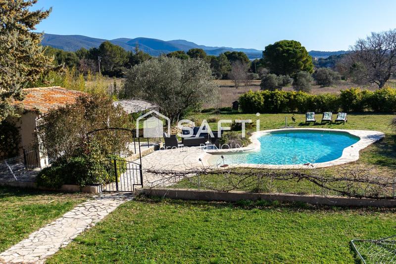 Maison - 150 m² - 8 pièces