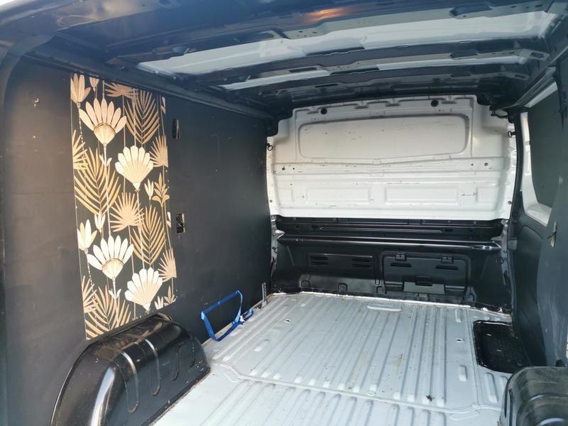 Renault Trafic 2.0 DCi 120 ch GrandConfort