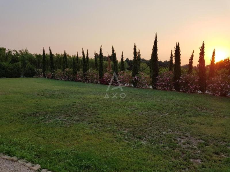 Maison - 180 m² - 8 pièces