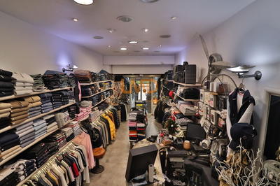 Local commercial - 60 m² - 4 pièces