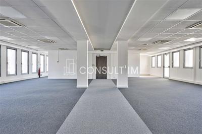 Bureau - 243 m²