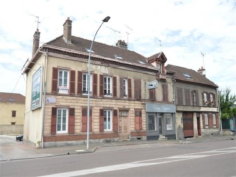 Studio - 25 m² - 1 pièce