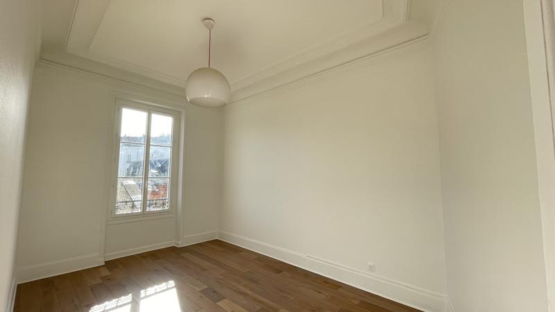 Appartement - 160 m² - 5 pièces