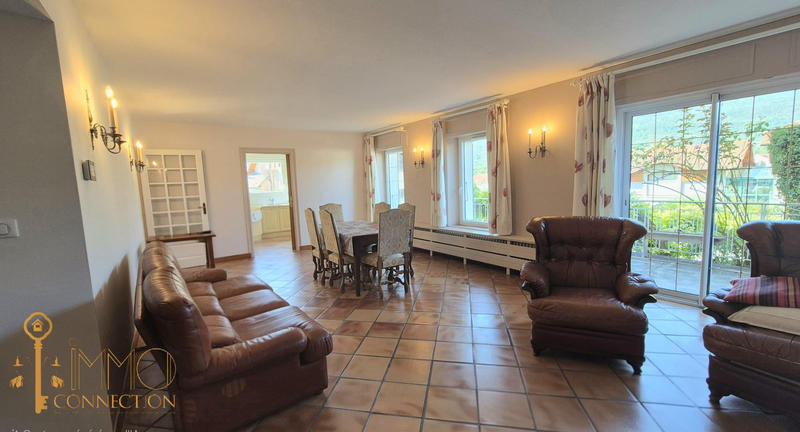 Maison - 198 m² - 7 pièces