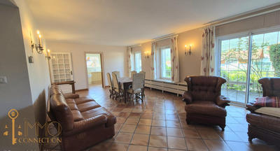 Maison - 198 m² - 7 pièces