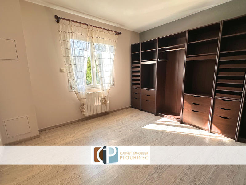 Maison - 163 m² - 7 pièces