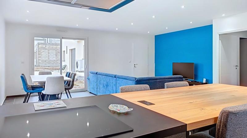 Maison - 95 m² - 4 pièces