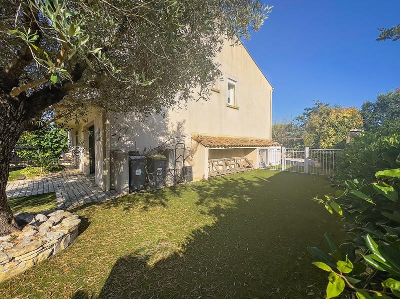 Maison de village - 157 m² - 6 pièces