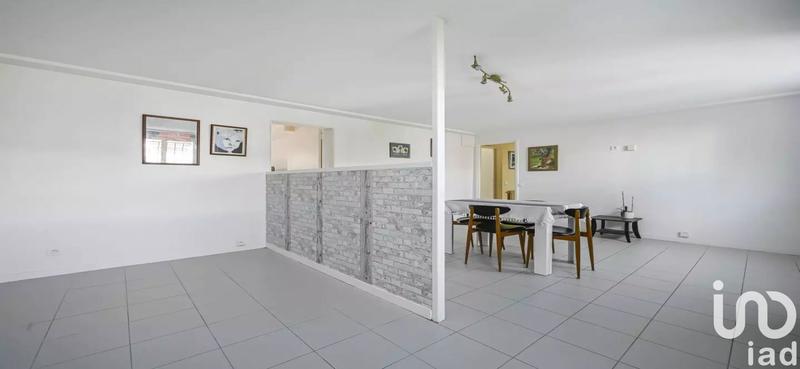 Maison - 200 m² - 7 pièces