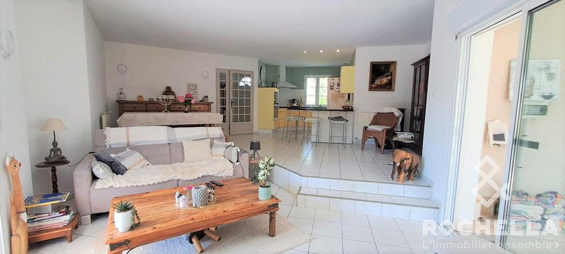 Maison - 136 m² - 5 pièces