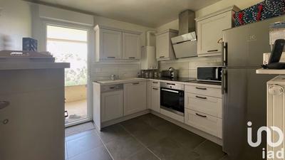 Appartement - 77 m² - 3 pièces