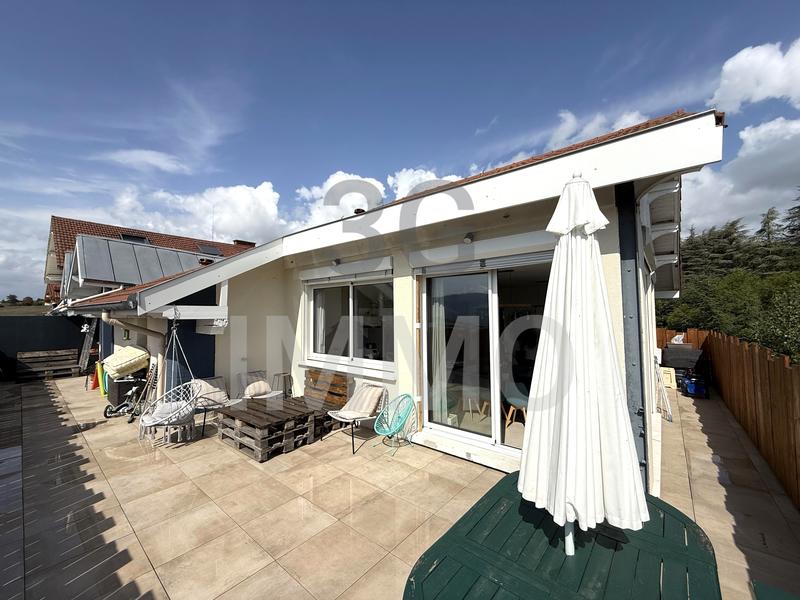 Appartement - 103 m² - 4 pièces