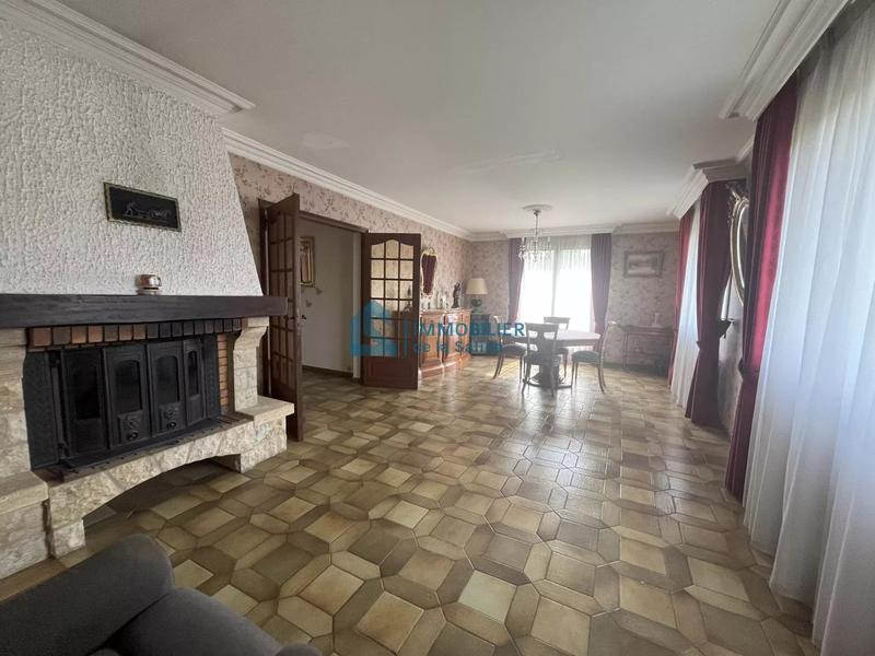 Maison - 168 m² - 7 pièces