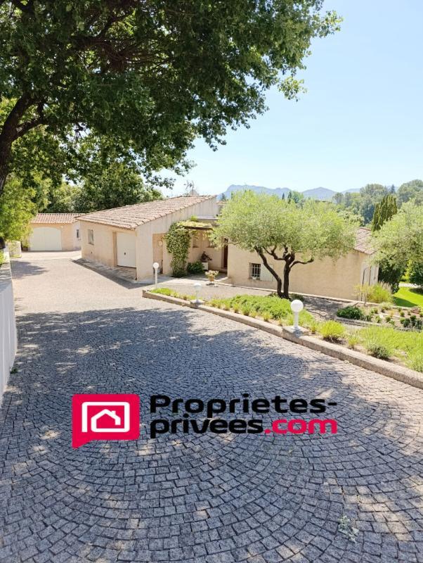 Maison - 165 m² - 5 pièces