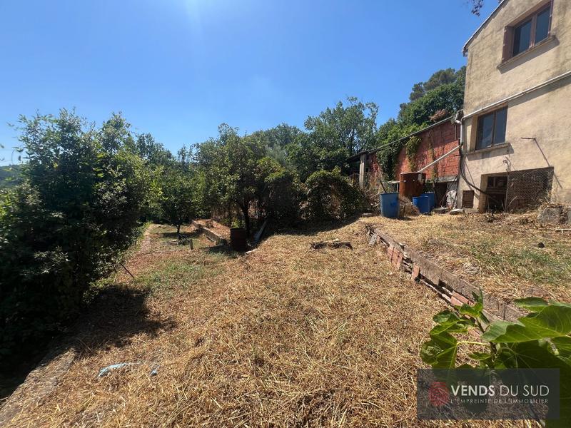 Terrain constructible - 2 164 m²