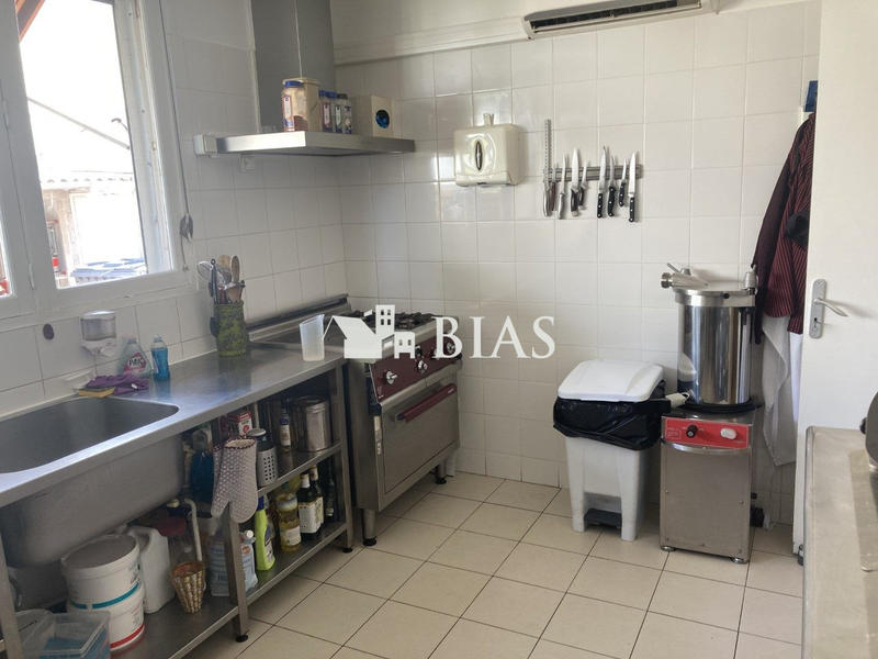 Fonds de commerce - 110 m²