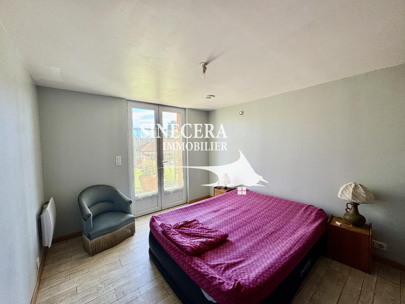 Maison - 200 m² - 10 pièces