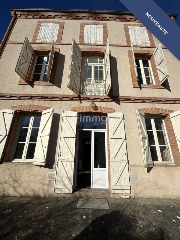 Maison - 200 m² - 5 pièces