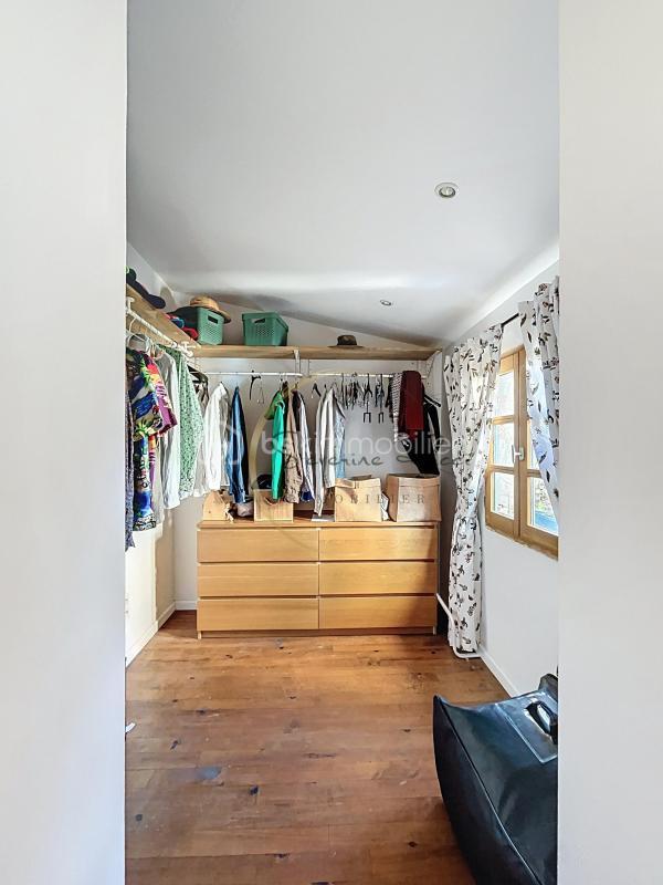 Maison de village - 90 m² - 3 pièces