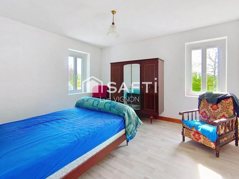 Maison - 267 m² - 11 pièces