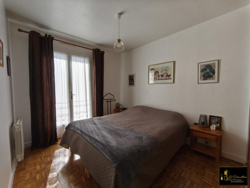 Maison traditionnelle - 86 m² - 4 pièces