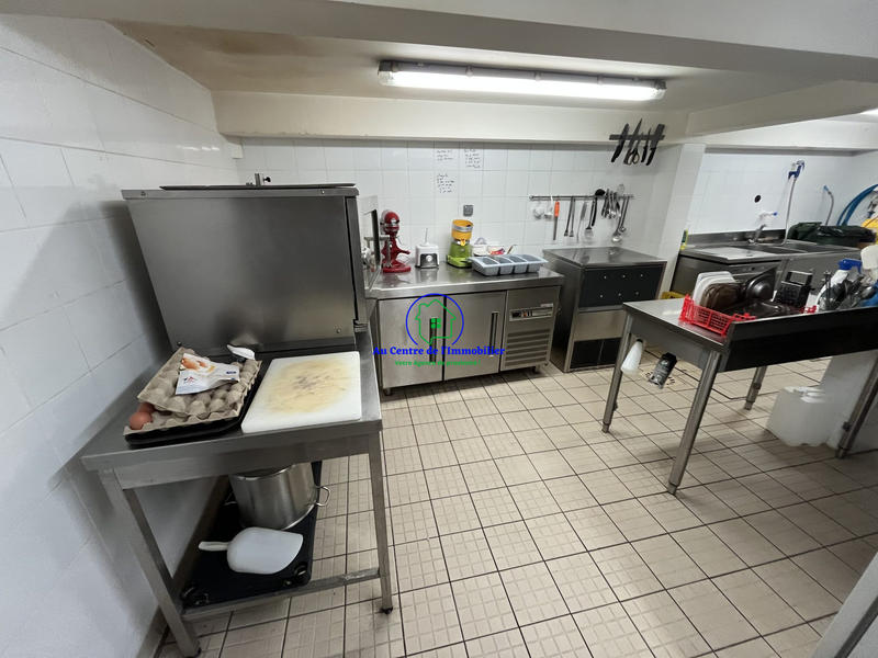 Fonds de commerce - Hôtellerie / Restauration - 175 m²
