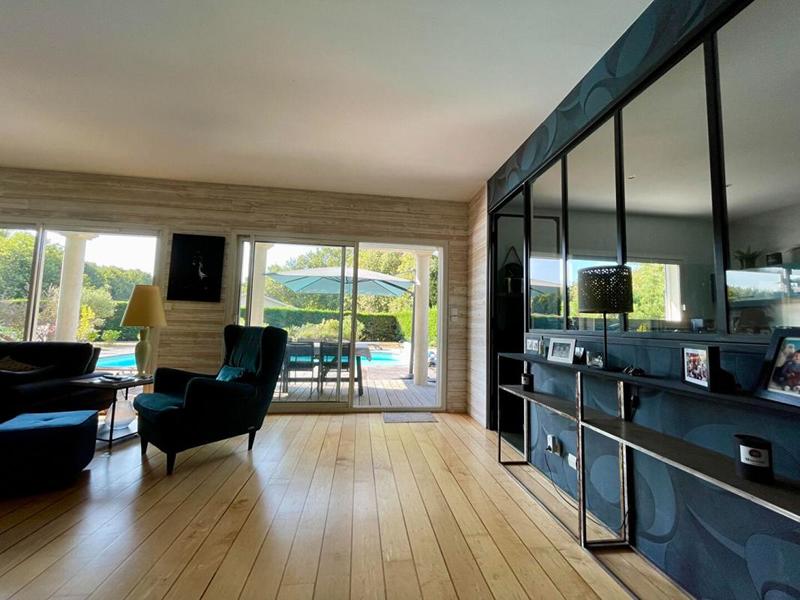 Maison - 169 m² - 6 pièces