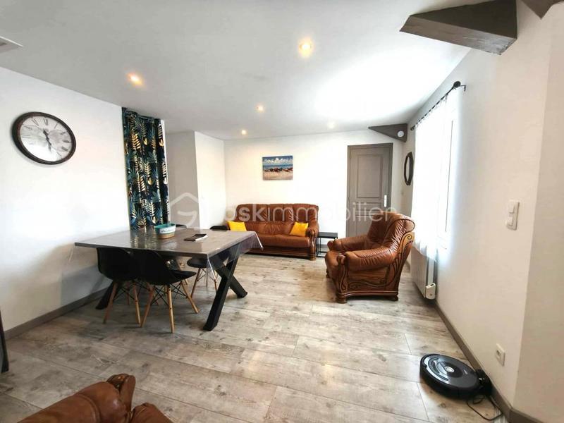 Maison en pierre - 189 m² - 7 pièces