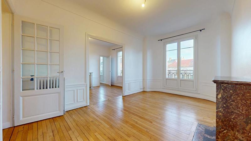 Appartement - 101 m² - 5 pièces