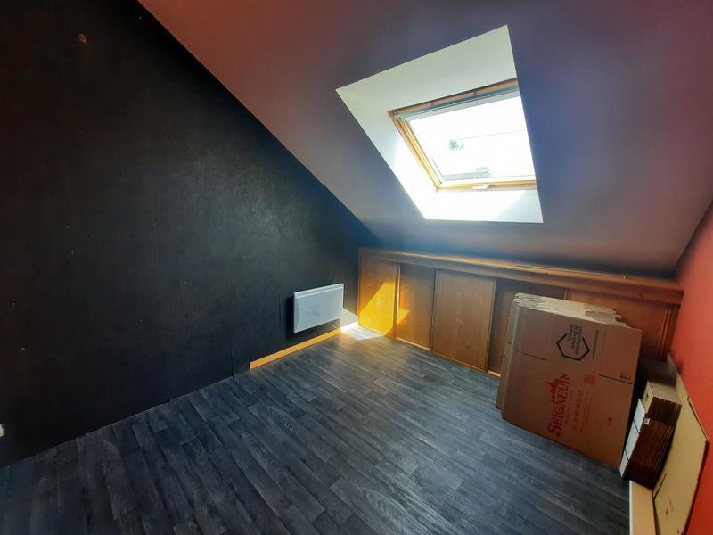 Maison traditionnelle - 108 m² - 6 pièces