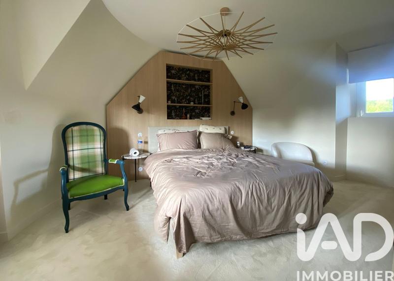 Maison - 128 m² - 7 pièces