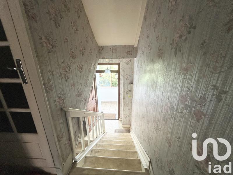 Maison - 186 m² - 8 pièces