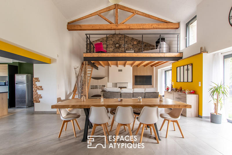 Maison - 318 m² - 7 pièces