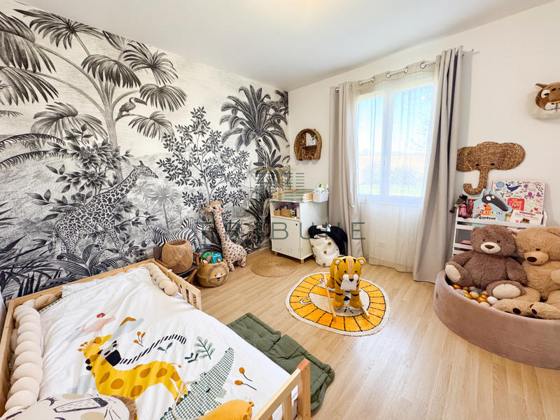 Maison - 145 m² - 6 pièces