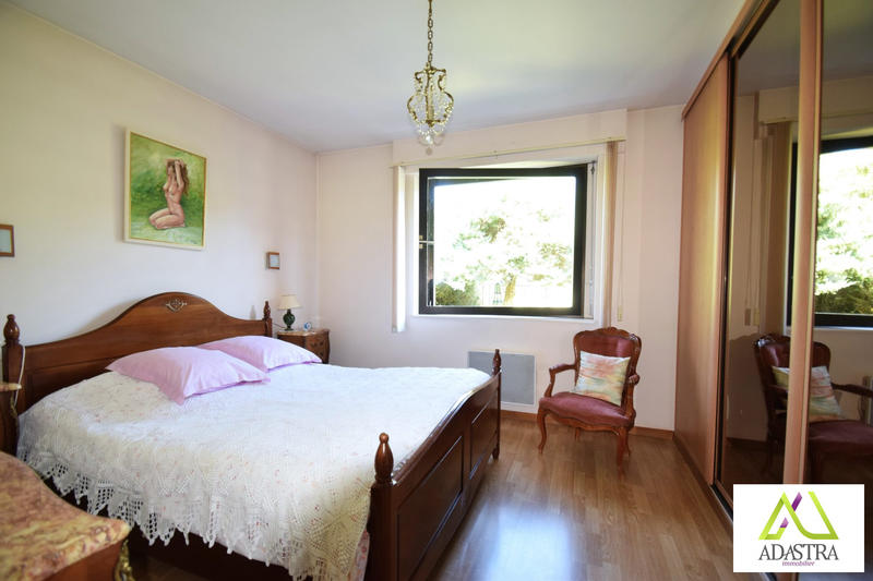 Maison - 173 m² - 7 pièces