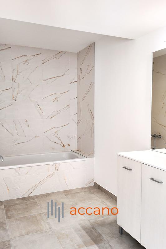 Appartement - 100 m² - 5 pièces