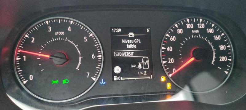 Dacia Sandero Nouvelle stepway essential Eco-G 100 - 24