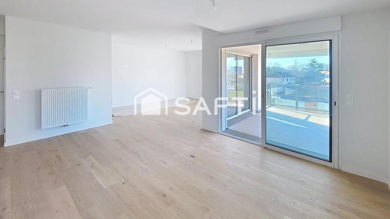 Appartement - 104 m² - 4 pièces