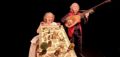 Théâtre d'objets et art lyrique : les Folies d'Espagne de la Cie du Loup-Ange