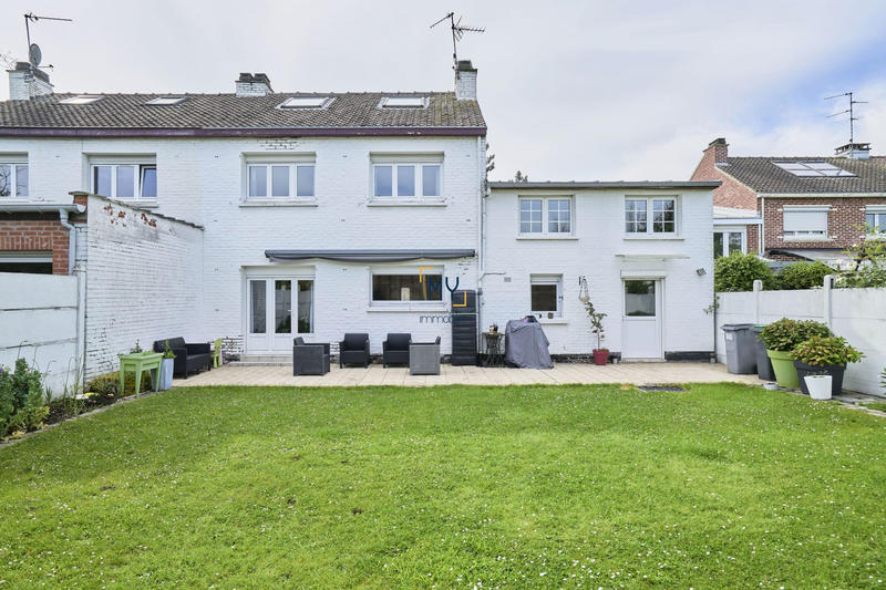 Maison - 126 m² - 7 pièces