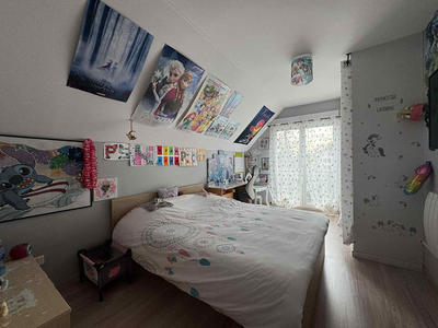 Maison - 99 m² - 5 pièces